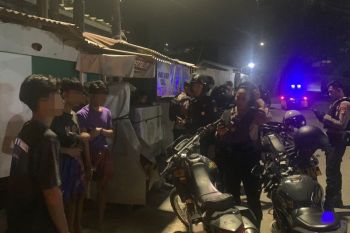 Polisi ringkus 4 pemuda pengguna tembakau sintetis di Bandarlampung