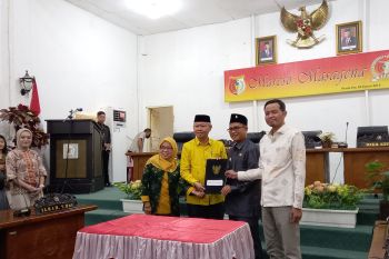 DPRD dan Pemkab Sigi tetapkan perda layanan kesehatan dan pendidikan