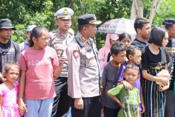 Polres Matim  jaga keamanan prosesi Tablo Jalan Salib
