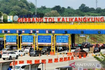 100 CCTV  pantau arus mudik di sepanjang Tol Semarang-Batang