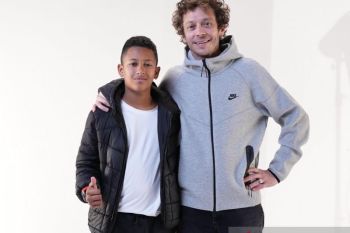Qarrar Firhand dapat dorongan semangat setelah bertemu Valentino Rossi