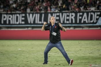 Misi bangkit Persis Solo bersama Milomir Seslija