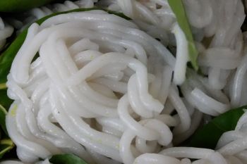 Berburu takjil khas Bangka di Pasar Pagi Kota Pangkalpinang