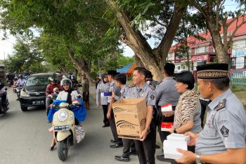 Peringati HBP, Lapas Palu bagi-bagi takjil untuk masyarakat