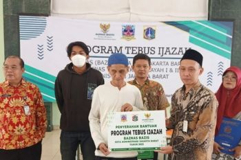 BAZNAS Jakarta Barat minta sekolah ringankan biaya tebus ijazah