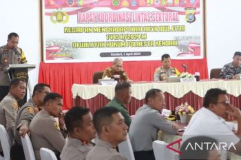 Polresta Kendari siagakan 180 personel untuk pengamananlebaran2024