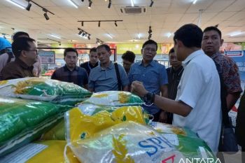 Satgas Pangan jamin stok beras-migor  di ritel modern Manado aman