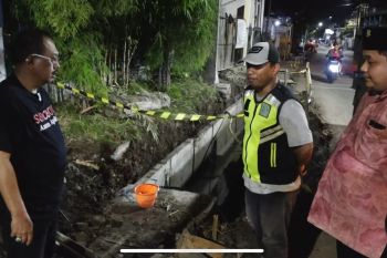 Wawali Armuji sidak tengah malam di Rungkut Surabaya, ada apa?
