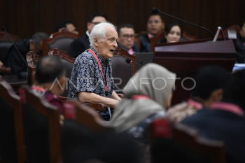 Franz Magnis-Suseno menjadi saksi ahli sengketa Pilpres