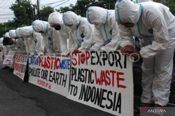 ECOTON minta pemerintah perketat pengawasan masuknya sampah plastik