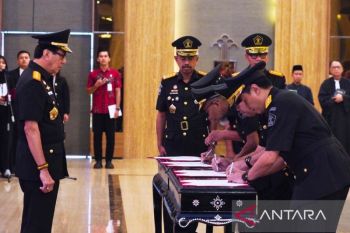 Menkumham lantik pejabat baru eselon I dan II