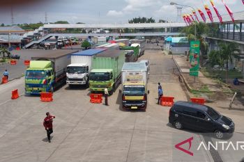 Polisi minta mobil pribadi masuk Gilimanuk siang hari cegah kemacetan