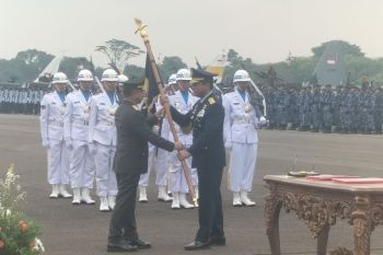 Panglima memimpin upacara serah terima jabatan KSAU