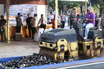 Polres Siak hancurkan narkoba, knalpot, dan ratusan botol miras