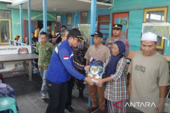 Pemprov Kaltim salurkan logistik korban kebakaran  di Kutai Timur