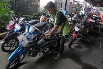 Penyerahan motor mudik gratis Kemenhub