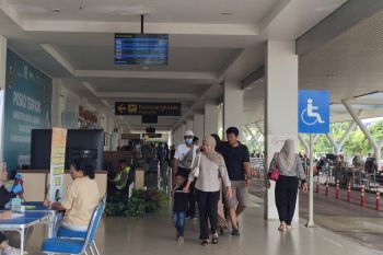 Penerbangan di Bandara Radin Inten pada puncak mudik berjalan lancar