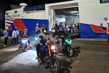 118 pemudik tiba di Pelabuhan Panjang di puncak arus mudik Lebaran