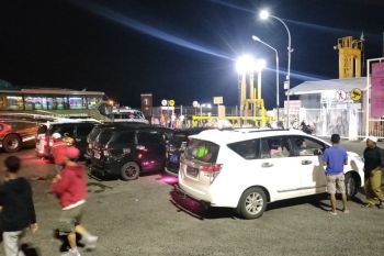 Sebanyak 30.113 penumpang menyeberang dari Lampung ke Jawa pada H-3