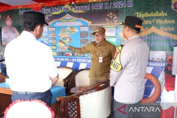 Pj Bupati Penajam tinjau kesiapan pos pengamanan Lebaran 2024