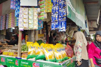 Bulog Lampung pastikan ketersediaan beras aman untuk Lebaran