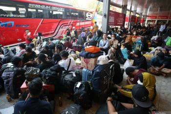 Pemudik masih padati Terminal Kalideres di H-2 Lebaran