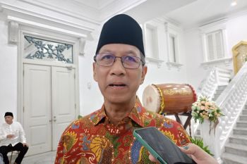 Heru imbau warga yang berpergian libur Lebaran tetap jaga keselamatan