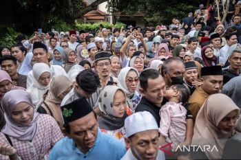 Anies Baswedan gelar open house di kediaman