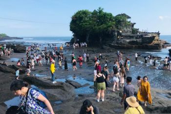 Pengelola Tanah Lot tambah tempat berfoto untuk wisatawan