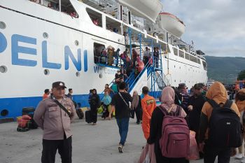 KP3 Luwuk tingkatkan pengamanan arus balik Lebaran di Pelabuhan