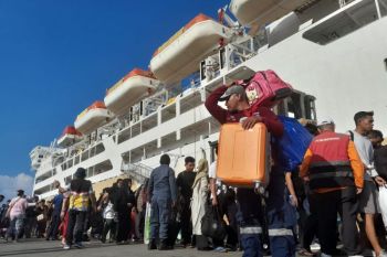 KM Dorolonda bawa 300 pemudik gratis dari Pelabuhan Ahmad Yani Ternate tujuan Bitung
