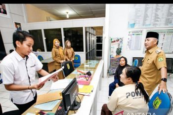Pj Bupati Muba sidak  kelurahan pastikan pelayanan publik lancar