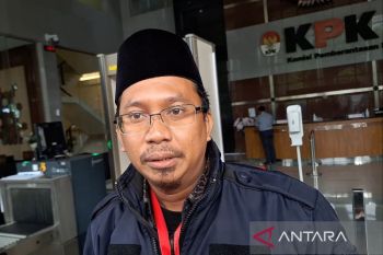 KPK tetapkan Bupati Sidoarjo  tersangka korupsi