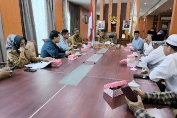 Pemprov Sulteng dukung pelaksanaan haul pendiri Alkhairat "Guru tua"