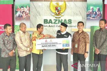 Pemkab Nagan Raya Aceh serahkan donasi untuk rakyat Palestina Rp525 juta