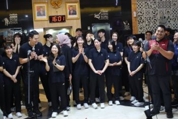 Menpora sebut warga antusias saksikan Indonesia All Star vs Red Sparks