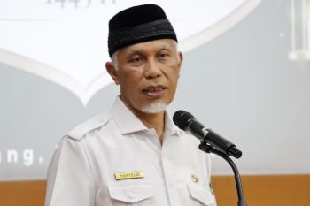 Gubernur: Eskalasi Timur Tengah tidak berdampak langsung bagi Sumbar