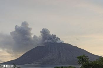 Badan Geologi: Warga pulau Tagulandang di radius bahaya segera dievakuasi