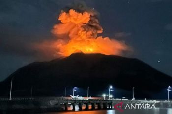 PLN amankan jaringan listrik pasca letusan Gunung Ruang