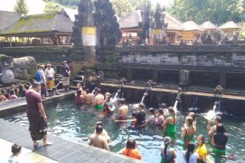 Gubernur Bali petakan tempat untuk "melukat" delegasi WWF Ke-10