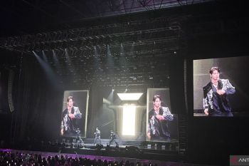 Cha Eun-woo di "fan concert" Jakarta bikin fans terpesonq