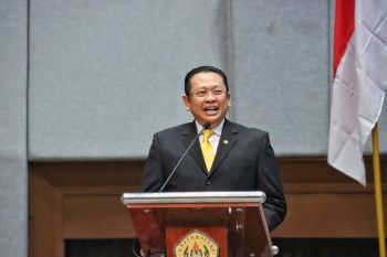 Ketua MPR Bamsoet ajak elemen bangsa hormati putusan MK