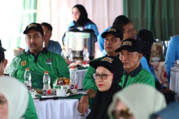 FOTO - Pimpinan DPRD Banjarbaru hadiri ramah tamah bersama Apeksi