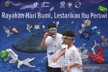 Aksi memperingati Hari Bumi