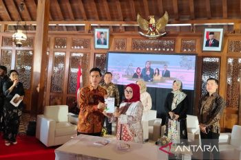 Putri Wapres ajak perempuan  ikut gerakkan ekonomi daerah