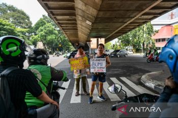 Aksi Hari Bumi di Bandung
