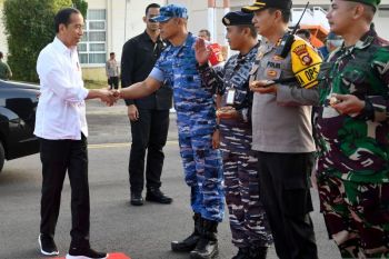 Presiden Jokowi kunker meresmikan bandara hingga jalan daerah di Gorontalo