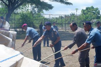 Lanal Lhokseumawe musnahkan 350 dus rokok ilegal senilai Rp1,3 miliar