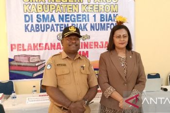 SMAN 1 Keerom studi tiru implementasi kurikulum Merdeka Belajar di SMANSA Biak