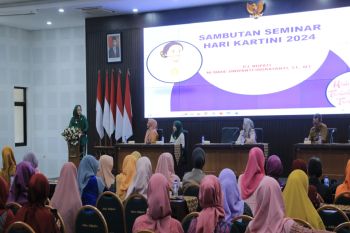 Pemkab Kulon Progo mendorong perempuan tangguh pada era globalisasi